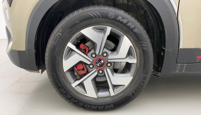 2020 KIA SONET GTX PLUS 1.5 MT DUAL TONE, Diesel, Manual, 39,742 km, Left Front Wheel
