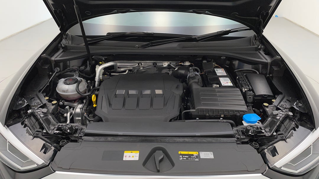 Open Bonnet (Engine)