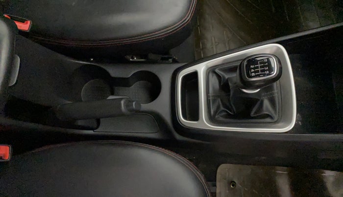 2019 Hyundai VENUE SX 1.0 TURBO, Petrol, Manual, 31,312 km, Gear Lever