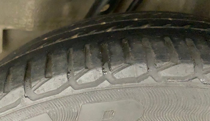 2014 Honda City 1.5L I-VTEC V MT, Petrol, Manual, 97,536 km, Left Rear Tyre Tread