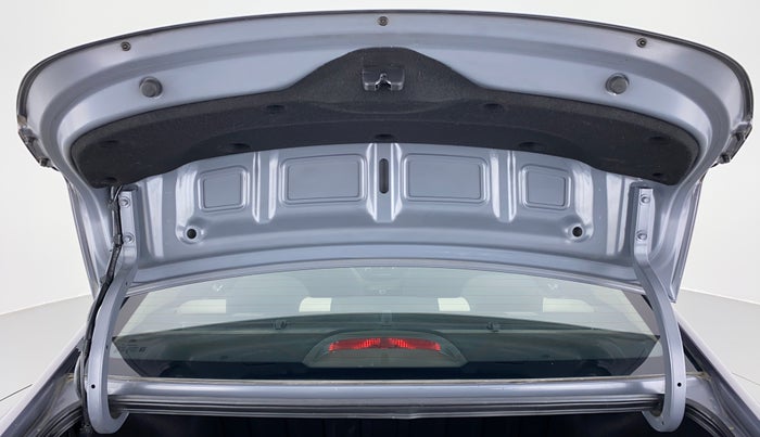 2017 Hyundai Verna 1.6 CRDI SX + AT, Diesel, Automatic, 49,713 km, Boot Door Open