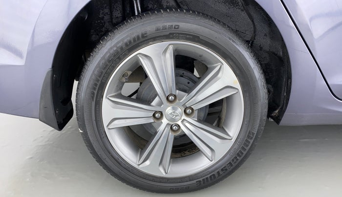 2017 Hyundai Verna 1.6 CRDI SX + AT, Diesel, Automatic, 49,713 km, Right Rear Wheel