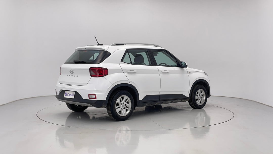 2023 Hyundai Venue Venue, Automatic, 56813 km, Right Back Diagonal (45- Degree) View