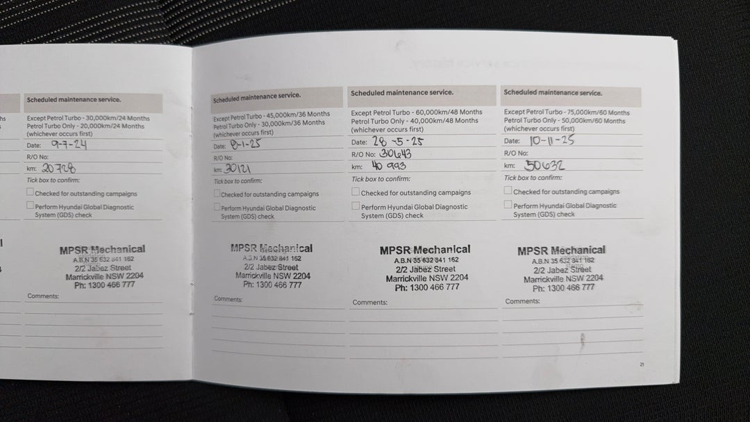 2023 Hyundai Venue Venue, Automatic, 56813 km, Service History