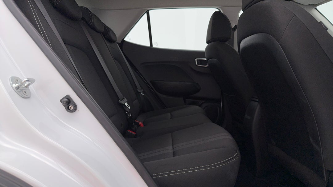 2023 Hyundai Venue Venue, Automatic, 56813 km, Right Side Rear Door Cabin View