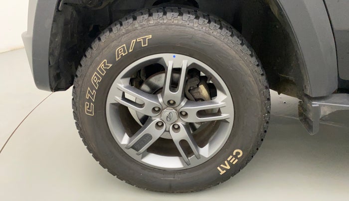 2022 Mahindra Thar LX HT PETROL 4WD MT, Petrol, Manual, 11,577 km, Left Front Wheel