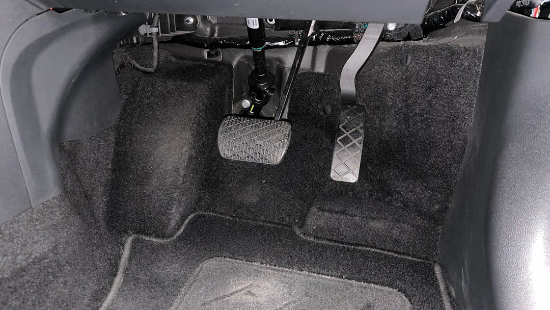 Pedals and Footmat