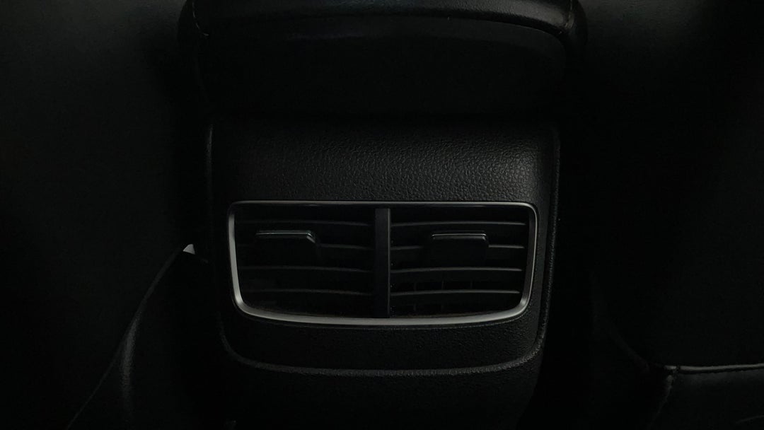 Rear A/C Vent