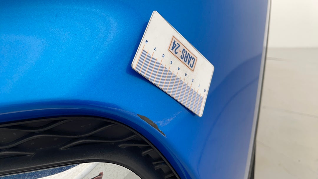 Bumper Front Scratch