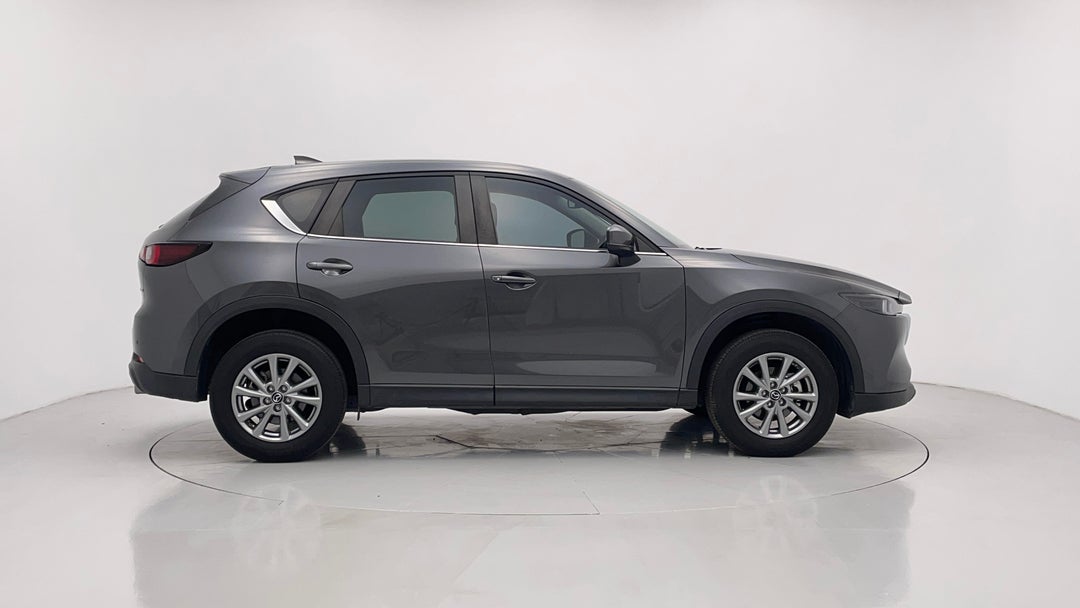 2022 Mazda CX-5 Maxx Sport (fwd), Automatic, 21477 km, Right Side View