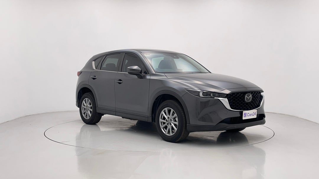 2022 Mazda CX-5 Maxx Sport (fwd), Automatic, 21477 km, Right Front Diagonal (45- Degree) View