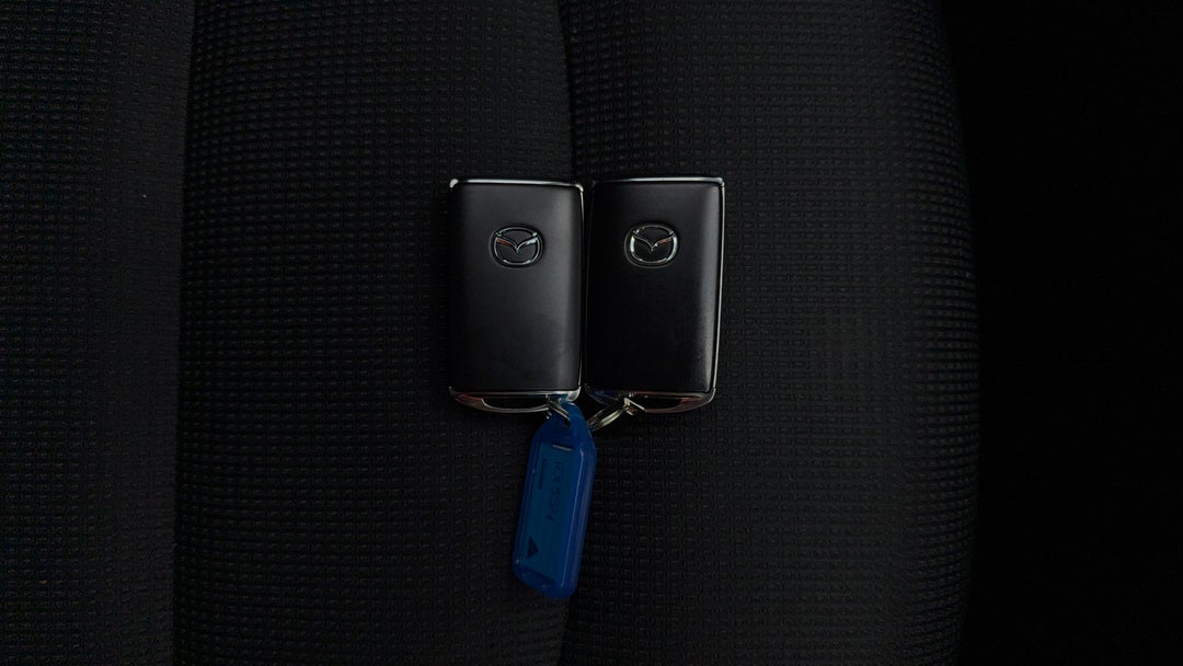 2022 Mazda CX-5 Maxx Sport (fwd), Automatic, 21477 km, Key Close-up