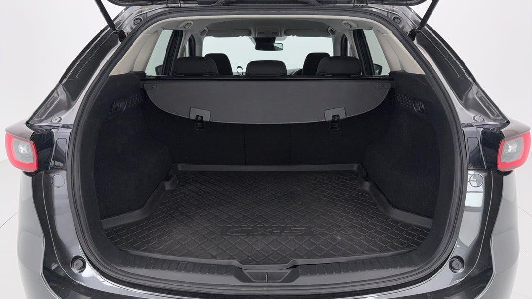 2022 Mazda CX-5 Maxx Sport (fwd), Automatic, 21477 km, Boot Inside View