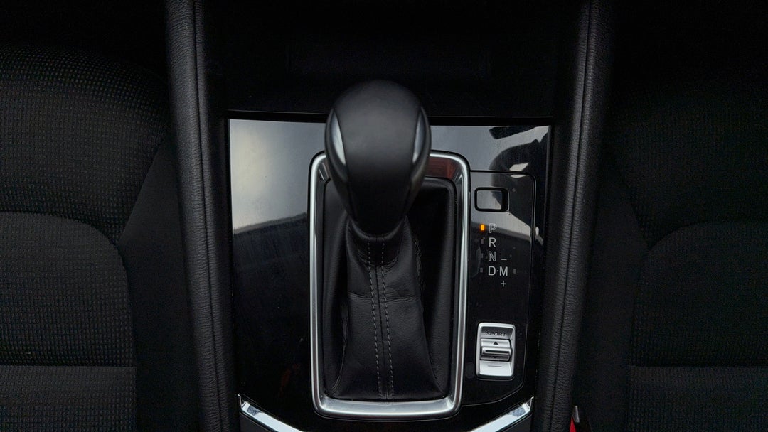 2022 Mazda CX-5 Maxx Sport (fwd), Automatic, 21477 km, Gear Lever 