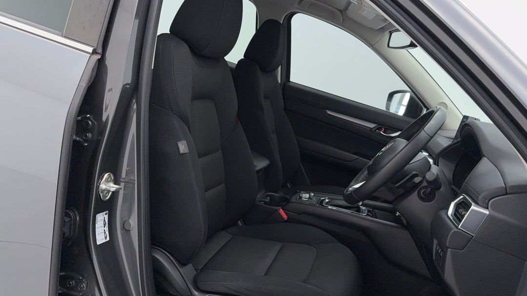 2022 Mazda CX-5 Maxx Sport (fwd), Automatic, 21477 km, Right Side Front Door Cabin View