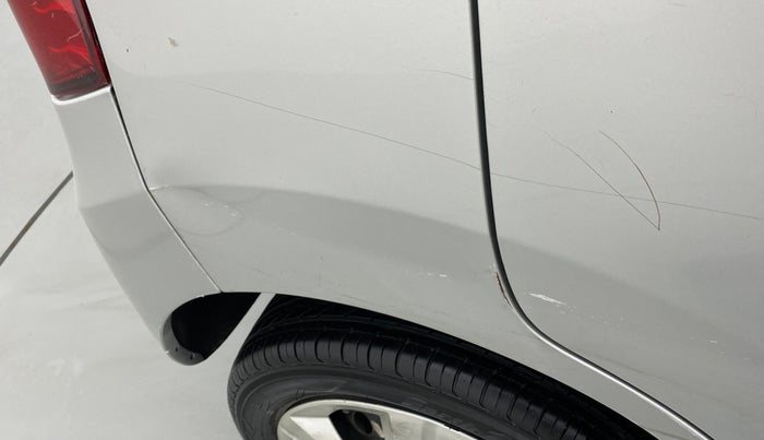 2014 Maruti Wagon R 1.0 VXI, Petrol, Manual, 54,384 km, Right quarter panel - Minor scratches
