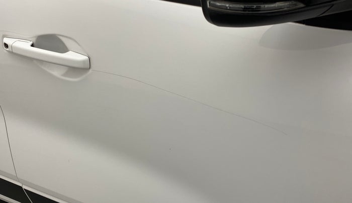 2021 Renault Kiger RXZ MT, Petrol, Manual, 26,024 km, Driver-side door - Minor scratches