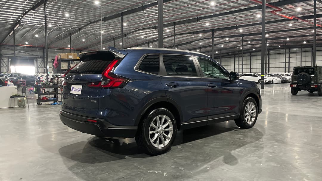 2024 Honda CR-V Vti L (AWD) 5 Seats, Automatic, 21907 km, Right Back Diagonal (45- Degree) View