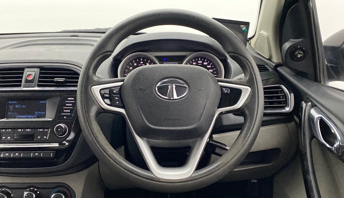 2016 Tata Tiago XZ 1.2 REVOTRON, Petrol, Manual, 59,480 km, Steering Wheel Close Up
