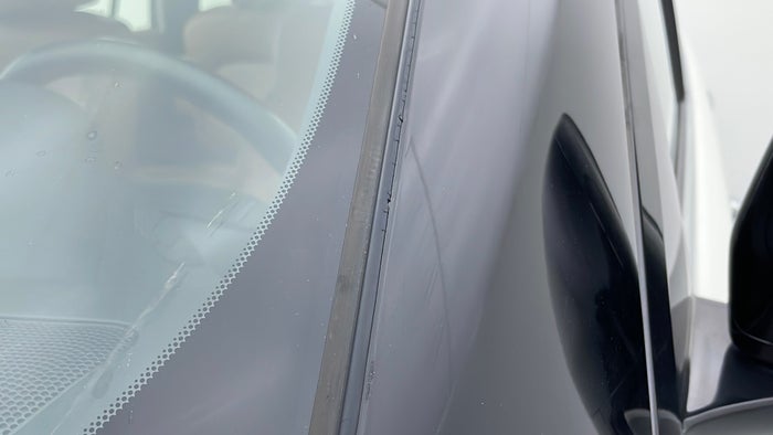 NISSAN PATROL-Pillar LHS A Scratch