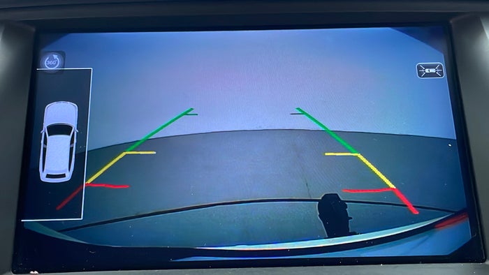 NISSAN PATROL-Parking Camera (Rear View)