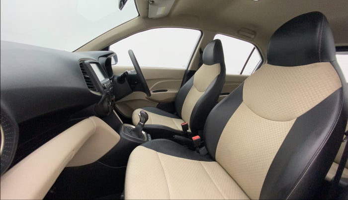 2019 Hyundai NEW SANTRO SPORTZ AMT, Petrol, Automatic, 26,015 km, Right Side Front Door Cabin