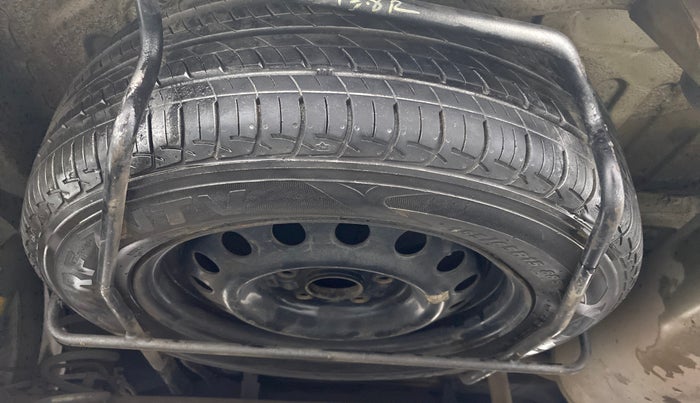 2015 Maruti Ertiga VXI, Petrol, Manual, 30,475 km, Spare Tyre