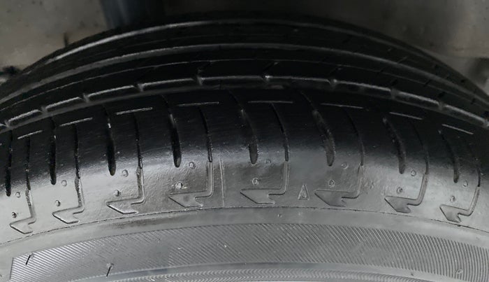 2016 Honda City V MT PETROL, Petrol, Manual, 79,088 km, Right Rear Tyre Tread