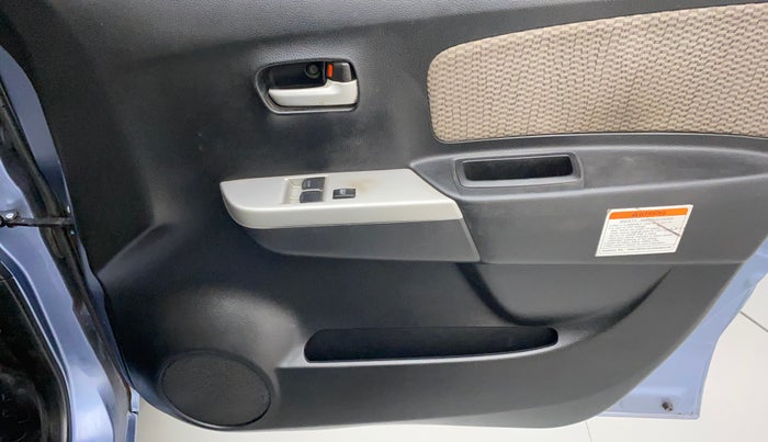 2014 Maruti Wagon R 1.0 LXI CNG, CNG, Manual, 97,331 km, Driver Side Door Panels Control