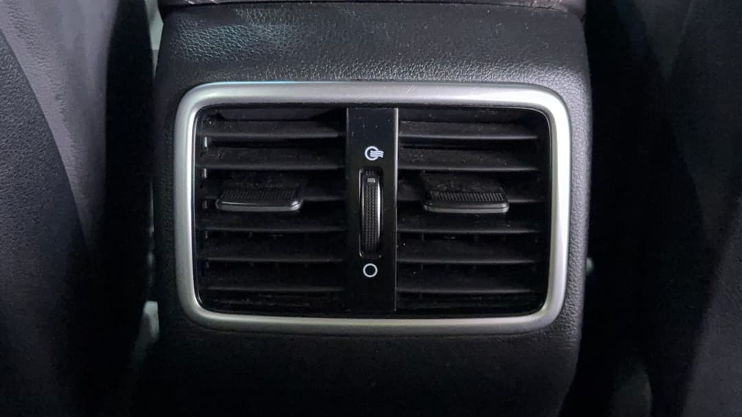 Rear A/C Vent