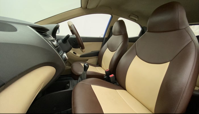 2013 Hyundai Eon ERA +, Petrol, Manual, 39,587 km, Right Side Front Door Cabin