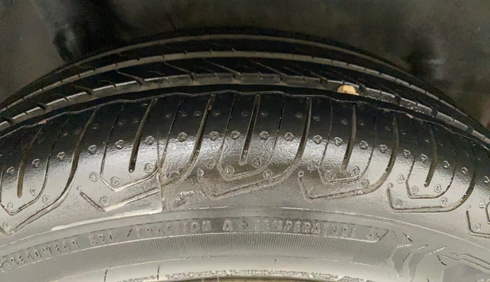 2012 Honda City 1.5L I-VTEC V AT, Petrol, Automatic, 67,618 km, Right Rear Tyre Tread