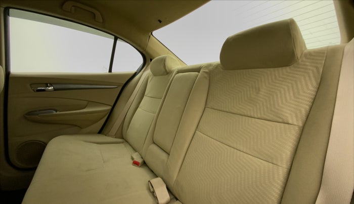 2012 Honda City 1.5L I-VTEC V AT, Petrol, Automatic, 67,618 km, Right Side Rear Door Cabin