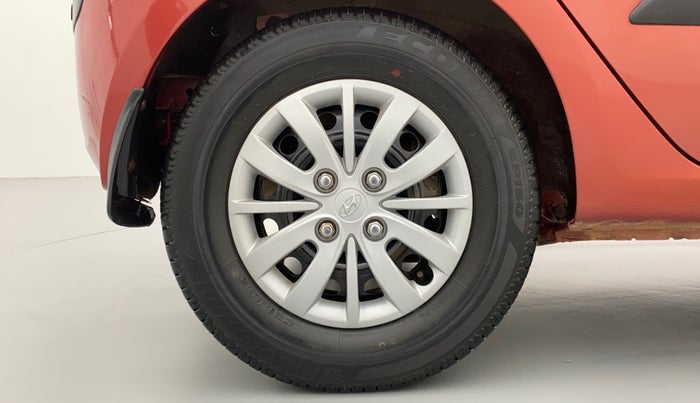 2010 Hyundai i10 MAGNA 1.2, Petrol, Manual, 43,838 km, Right Rear Wheel