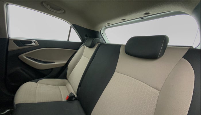 2015 Hyundai Elite i20 ASTA 1.2, Petrol, Manual, 76,748 km, Right Side Rear Door Cabin