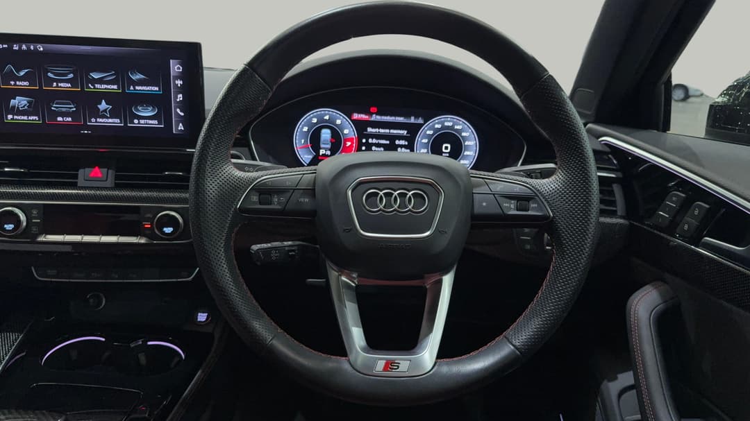 2023 Audi S4 3.0 Tfsi Quattro, Automatic, 31533 km, Steering Wheel Close-up