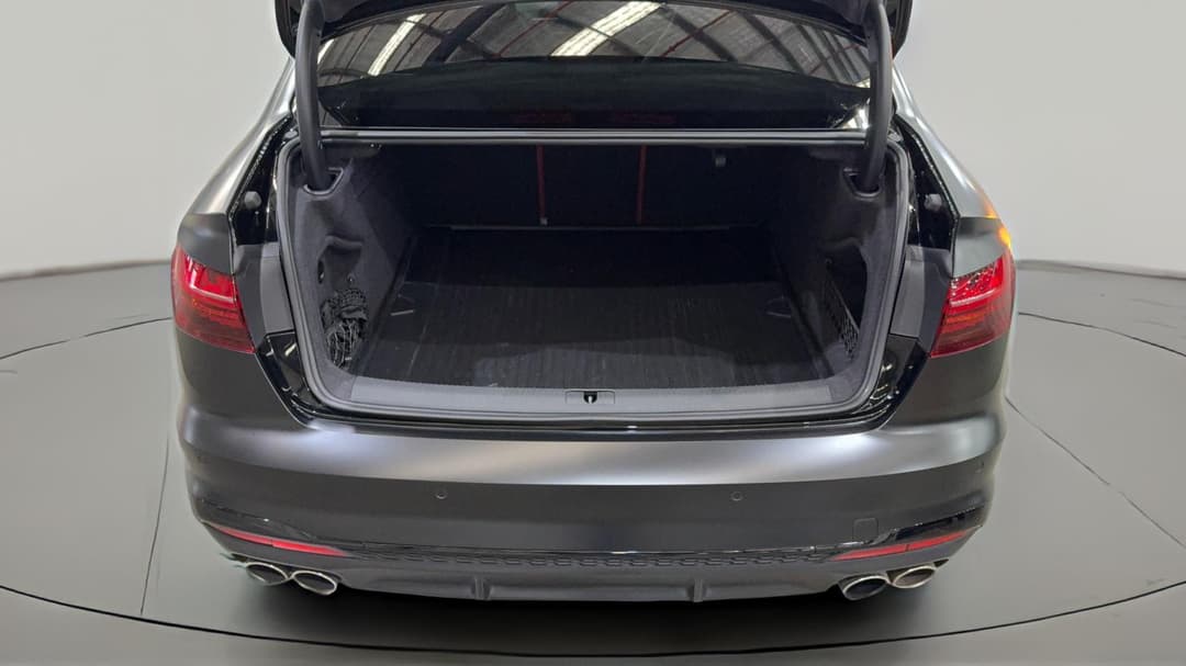 2023 Audi S4 3.0 Tfsi Quattro, Automatic, 31533 km, Boot Inside View