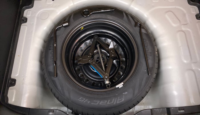 2021 Hyundai VENUE SX PLUS 1.0 TURBO DCT, Petrol, Automatic, 40,075 km, Spare Tyre