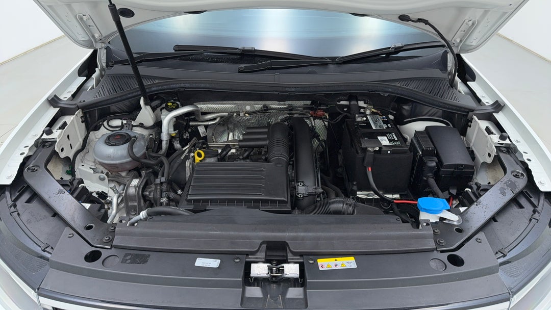 Open Bonnet (Engine)