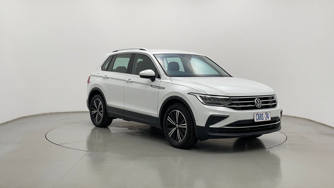 Right Front Diagonal (45- Degree) View