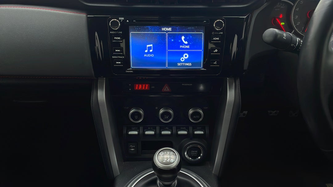 2016 Subaru Brz Brz, Manual, 65411 km, Center Console