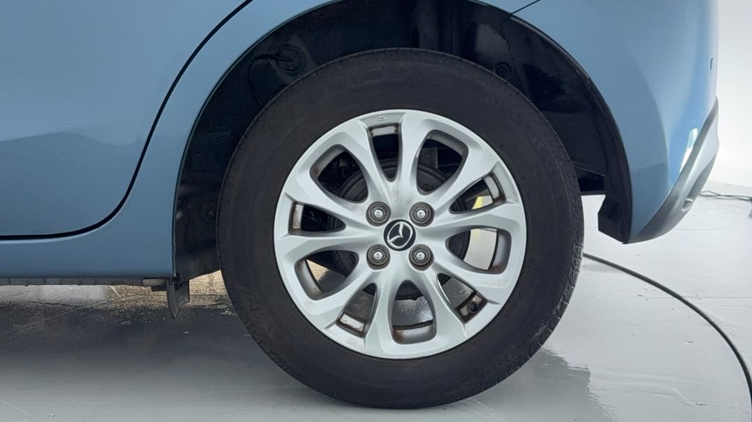 2016 Mazda Mazda2 Maxx, Automatic, 128985 km, Left Rear Wheel
