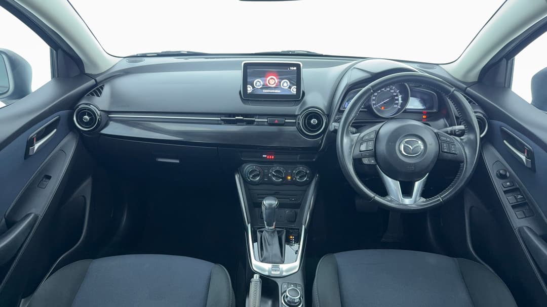 2016 Mazda Mazda2 Maxx, Automatic, 128985 km, Dashboard View