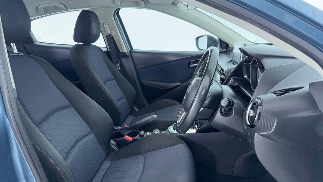 2016 Mazda Mazda2 Maxx, Automatic, 128985 km, Right Side Front Door Cabin View