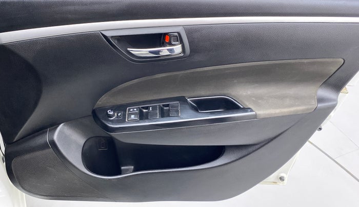 2017 Maruti Swift VXI, Petrol, Manual, 21,083 km, Driver Side Door Panels Control