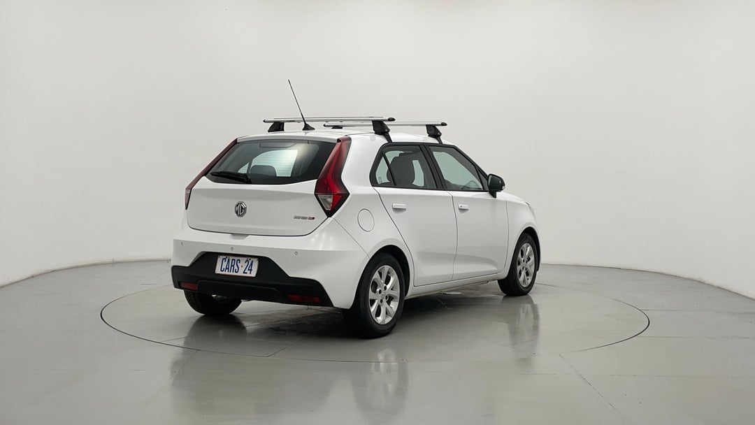 Right Back Diagonal (45- Degree) View