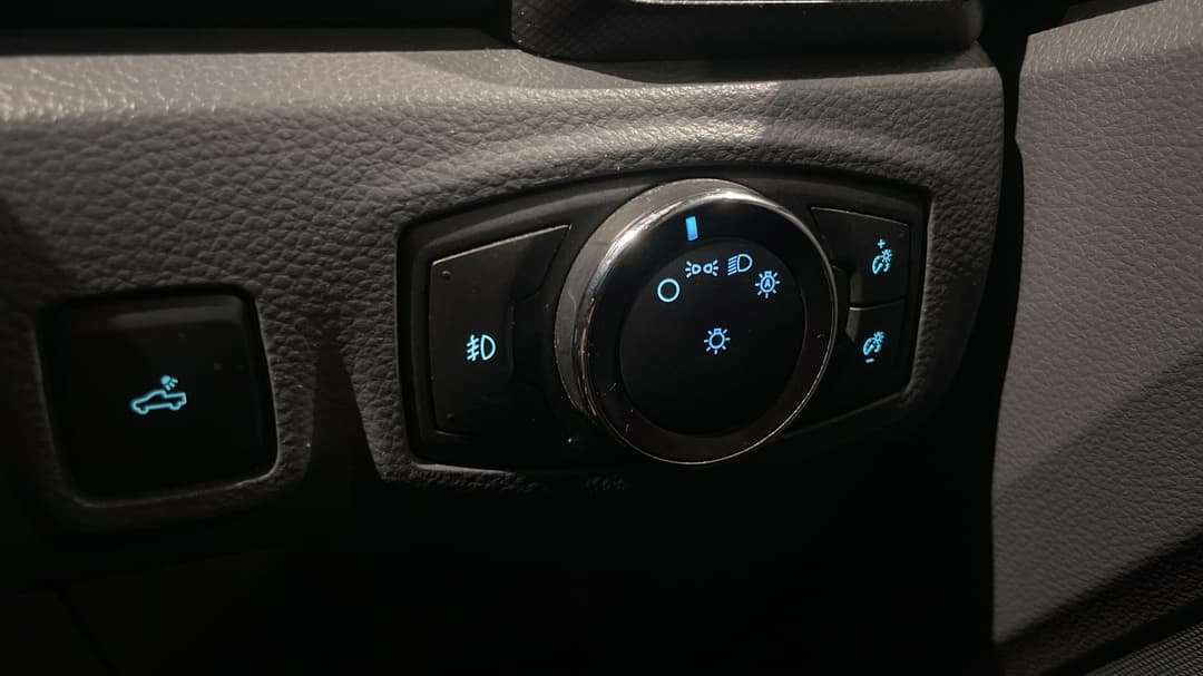 2017 Ford Ranger Wildtrak 3.2 (4x4), Automatic, 165057 km, Utility Switches/Buttons