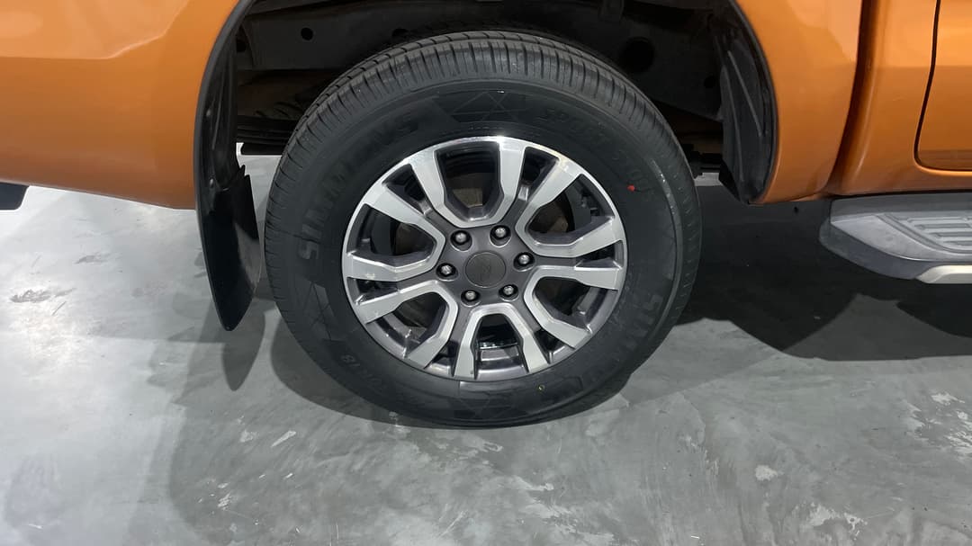 2017 Ford Ranger Wildtrak 3.2 (4x4), Automatic, 165057 km, Right Rear Wheel