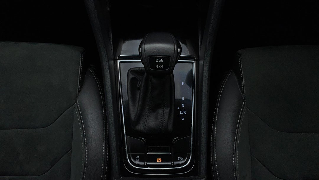 2020 SKODA Kodiaq 132 Tsi (4x4), Automatic, 50975 km, Gear Lever 