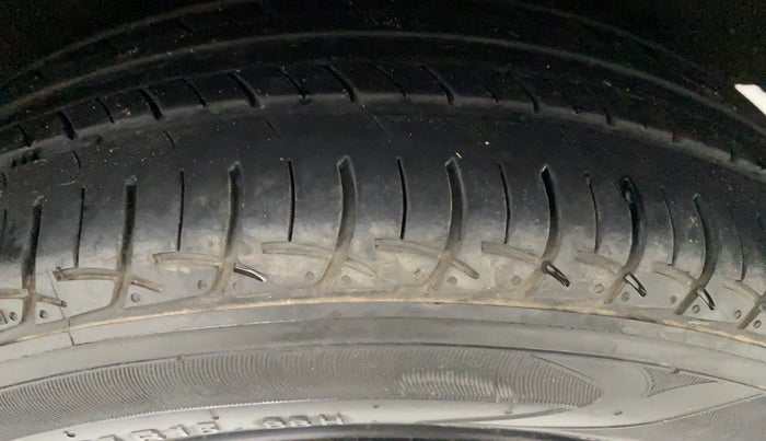 2017 Maruti Baleno DELTA 1.2 K12, Petrol, Manual, 53,386 km, Left Rear Tyre Tread